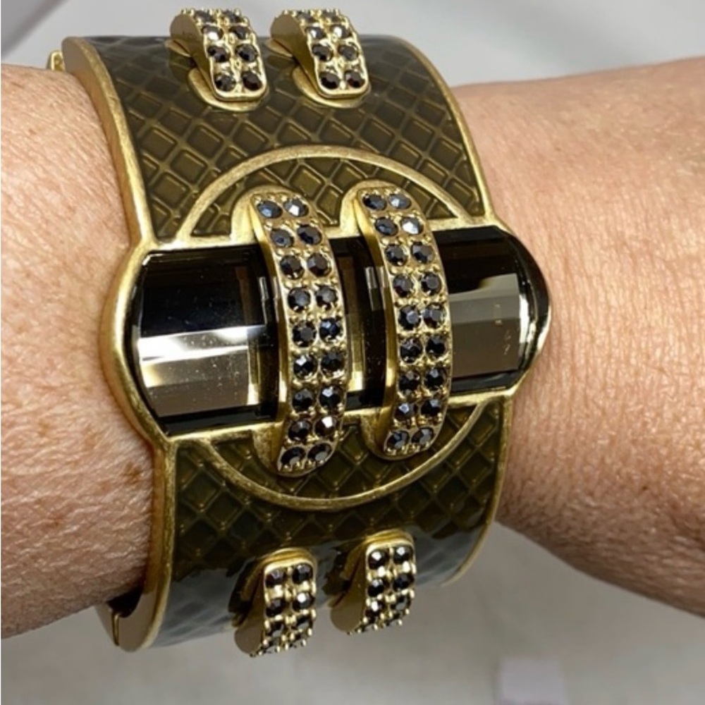 Lia Sophia Hinged Cuff